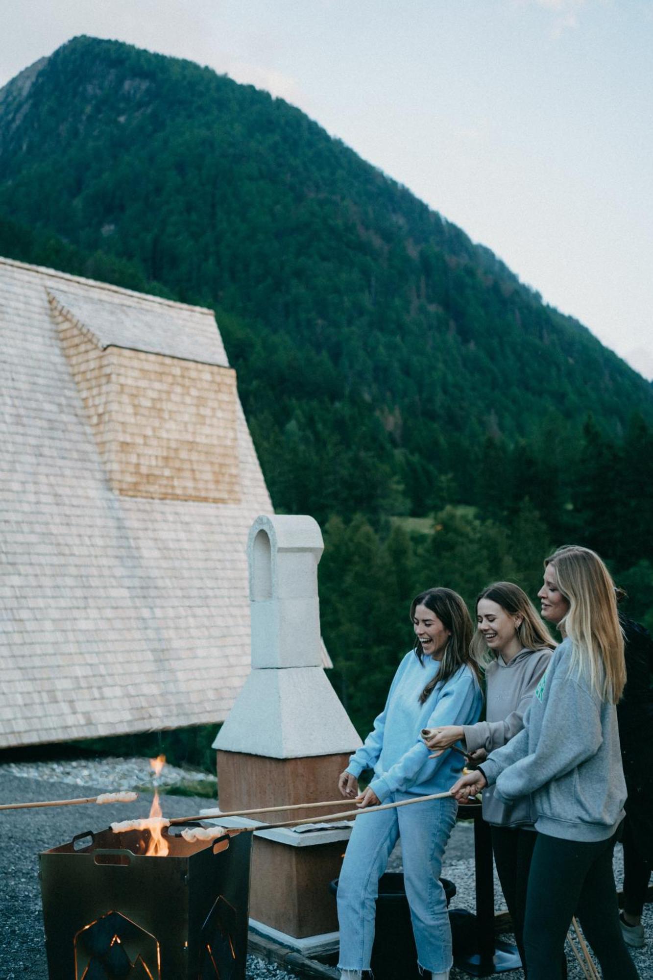 Collis Hill Chalets & Hotel Kals am Grossglockner Ngoại thất bức ảnh